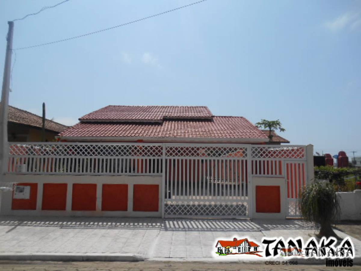 Casa em Peruíbe - Tanaka Imóveis