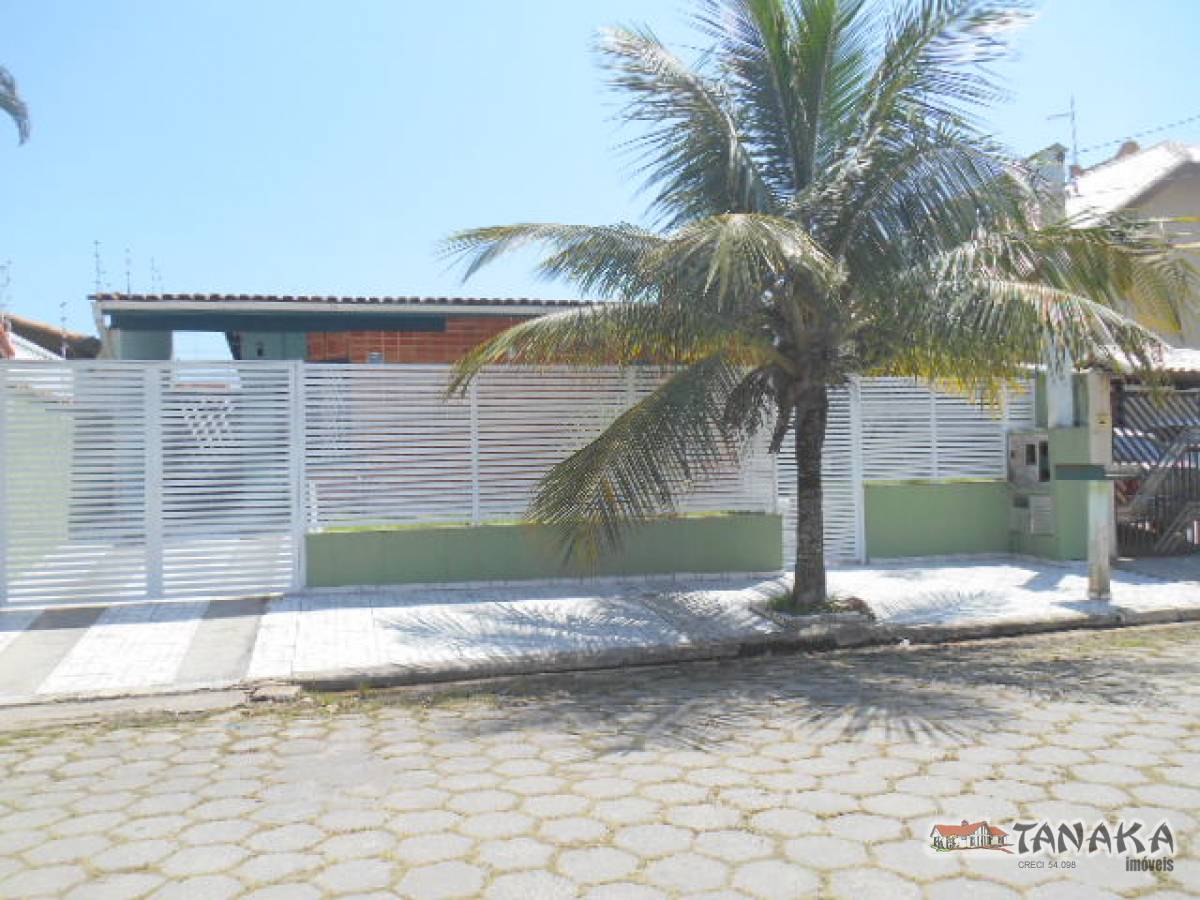 Casa em Peruíbe - Tanaka Imóveis
