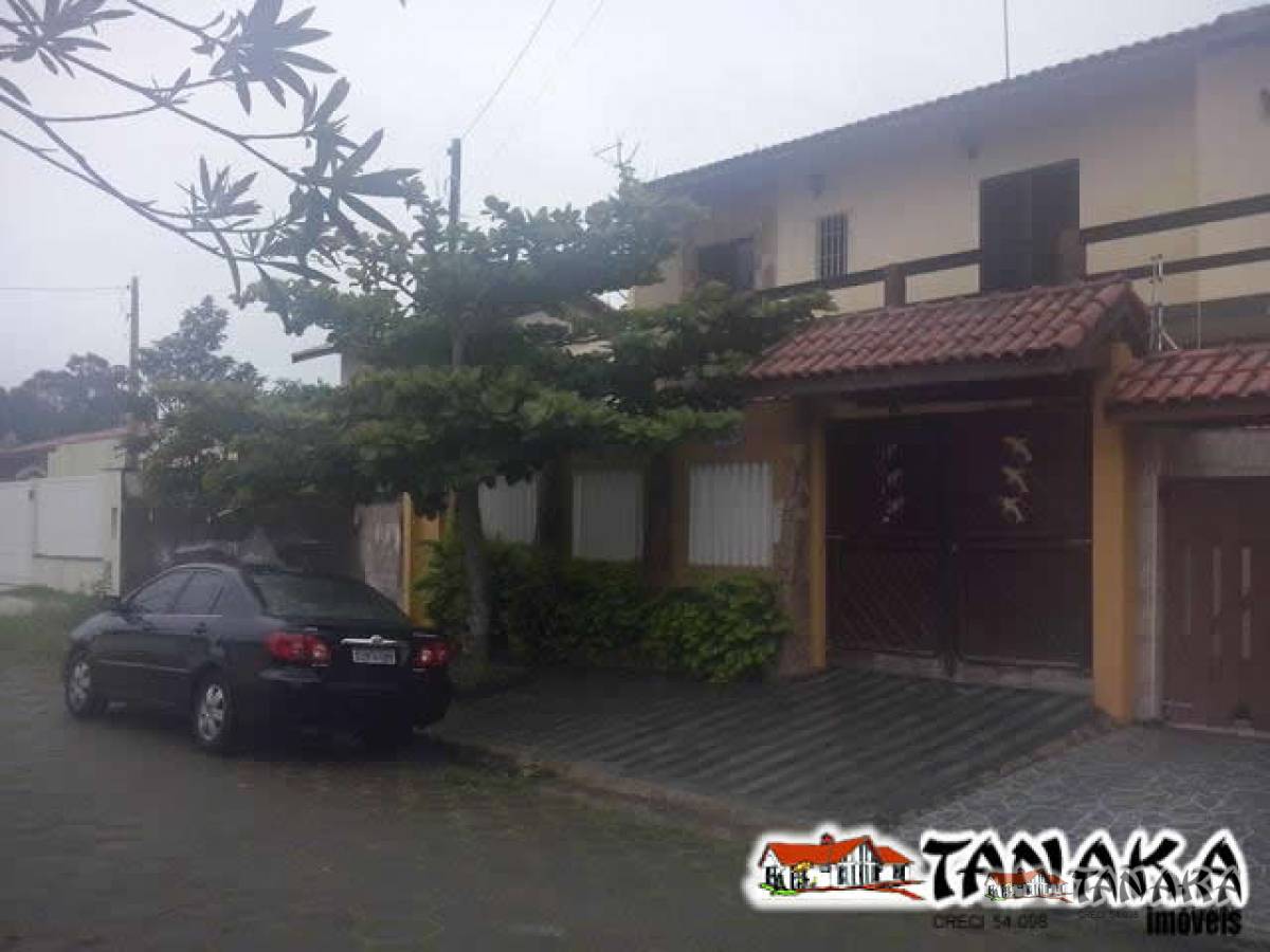 Casa em Peruíbe - Tanaka Imóveis