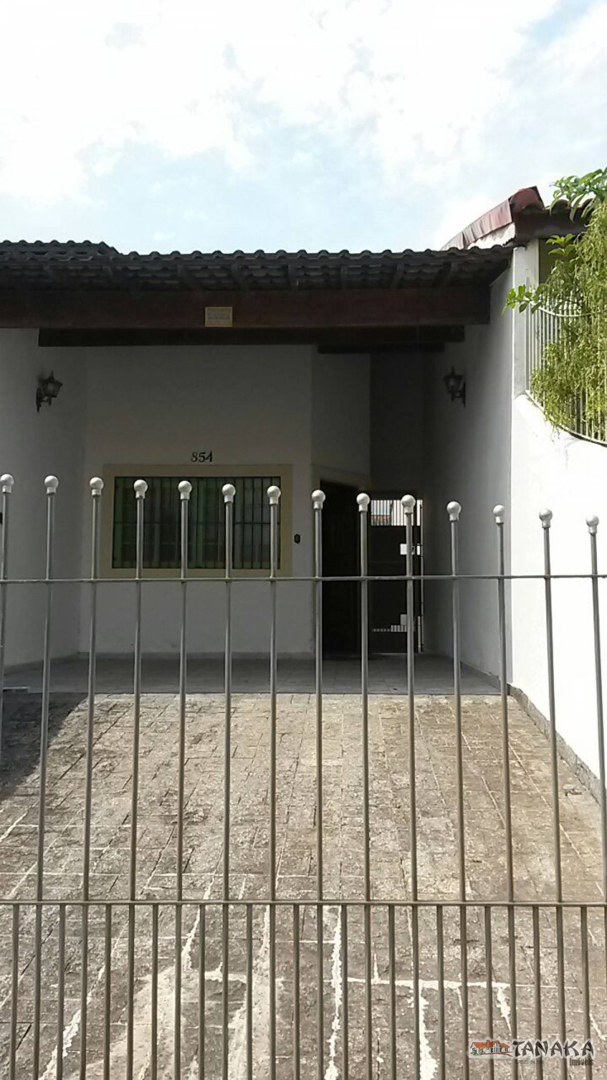 Casa em Peruíbe - Tanaka Imóveis