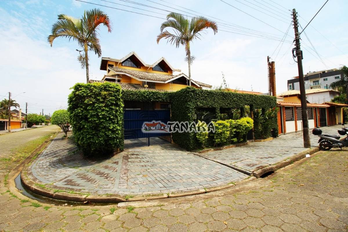 Casa em Peruíbe - Tanaka Imóveis
