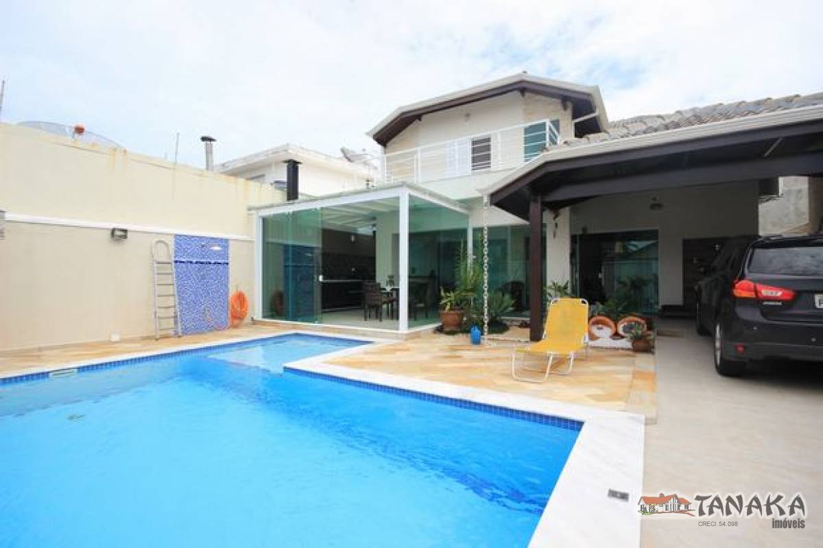 Casa em Peruíbe - Tanaka Imóveis
