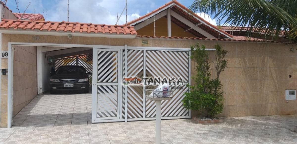 Casa em Peruíbe - Tanaka Imóveis