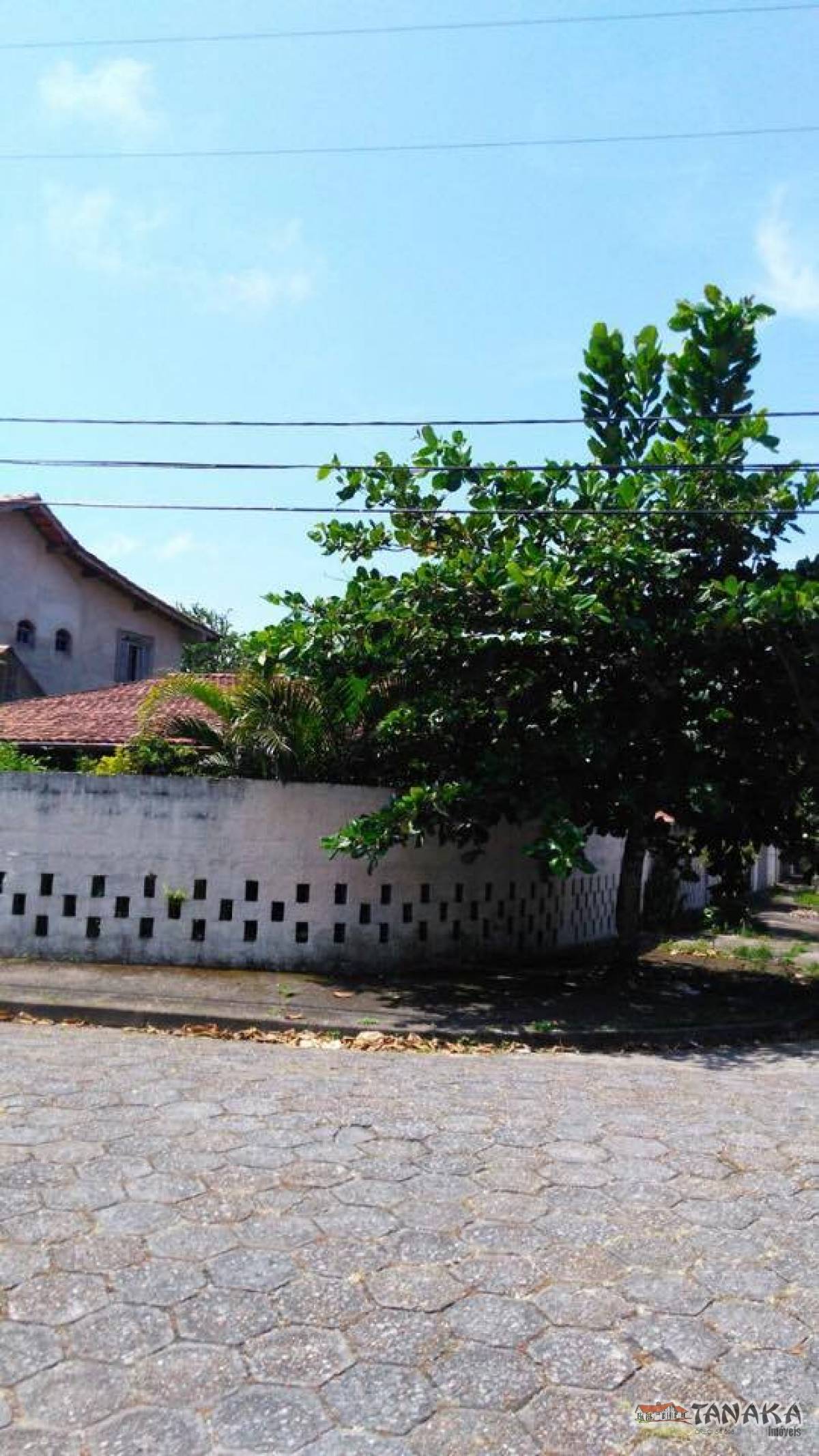 Casa em Peruíbe - Tanaka Imóveis