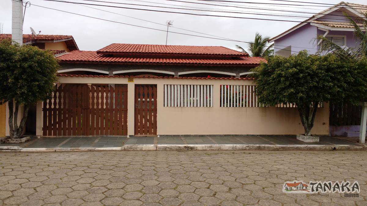 Casa em Peruíbe - Tanaka Imóveis