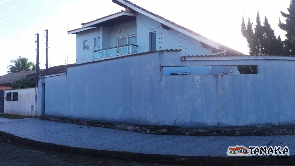 Casa em Peruíbe - Tanaka Imóveis