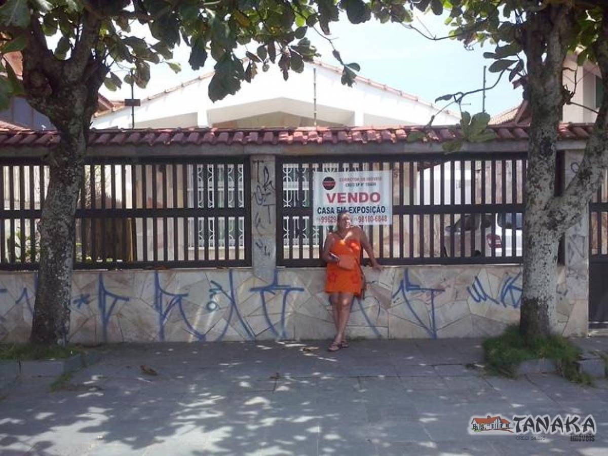 Casa em Peruíbe - Tanaka Imóveis